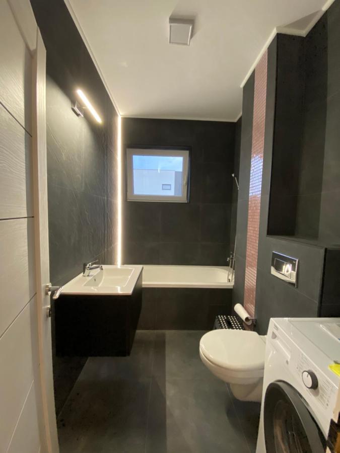 Rose Luxury Apartment Oradea - Felix Екстер'єр фото